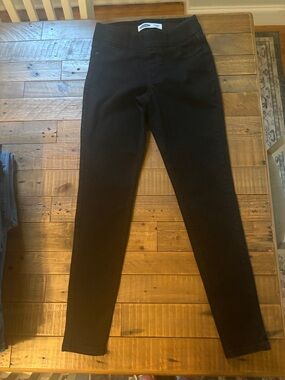 Old Navy Black Rockstar Jeggings